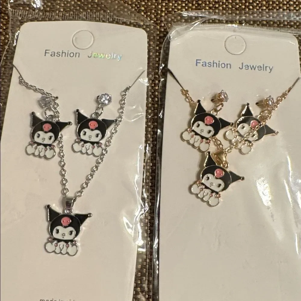 3245- Matt Fun Item Earrings and‎ Necklace Set Price for 1 Set